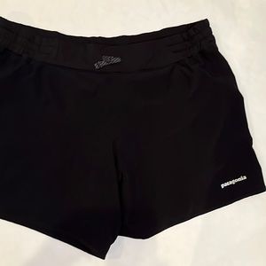 Women’s Patagonia shorts like new size L